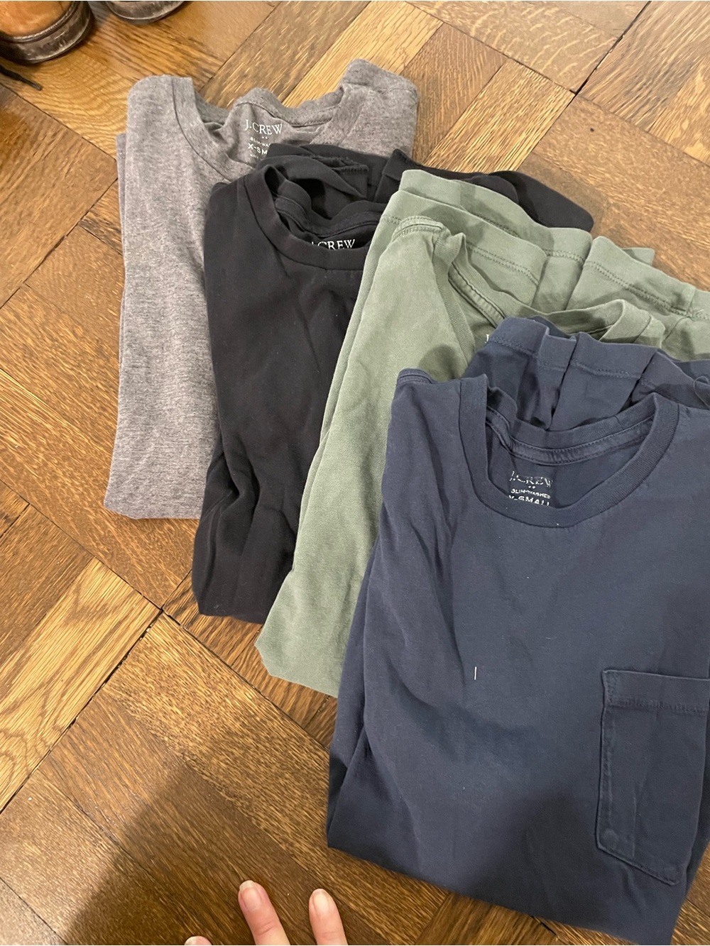 4 jcrew slim fit cotton pocket tees x-small
